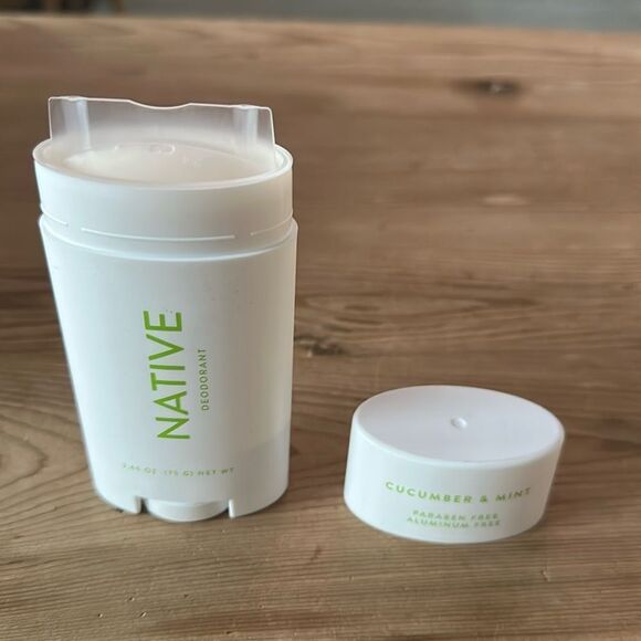 Native Deodorant Cucumber & Mint scent NEW never used 2.65 OZ - Picture 2 of 5